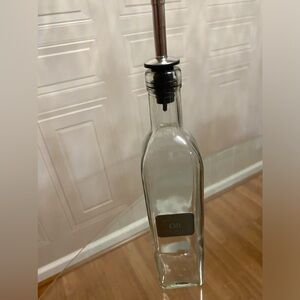 Beautiful Olive Oil Dispenser 16oz. 916M Glass Kitchen Bottle Pourer/ -New